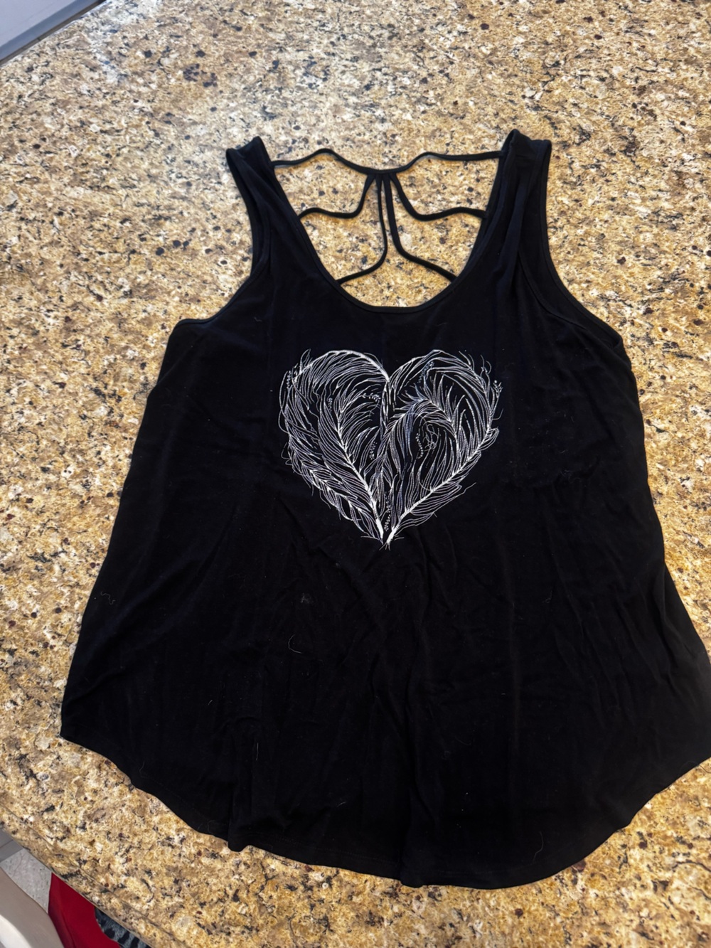 Torrid Black Women's Tank Top with Feather Heart Graphic size 1